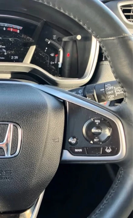 2020 Honda CR-V 5th Gen - Image 9 of 13