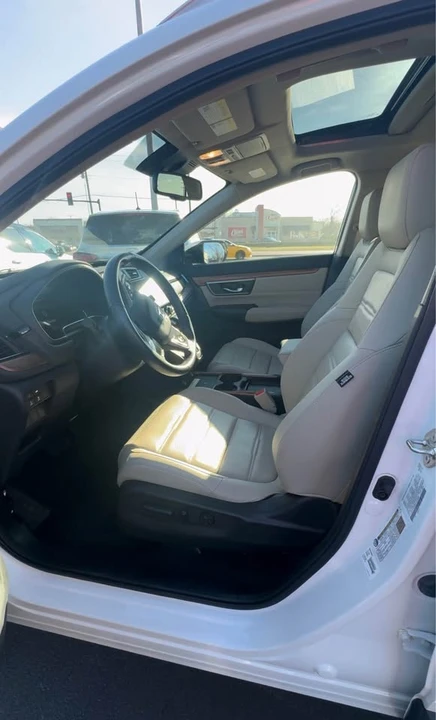 2020 Honda CR-V 5th Gen - Image 5 of 13