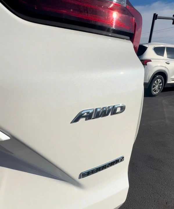 2020 Honda CR-V 5th Gen - Image 10 of 13