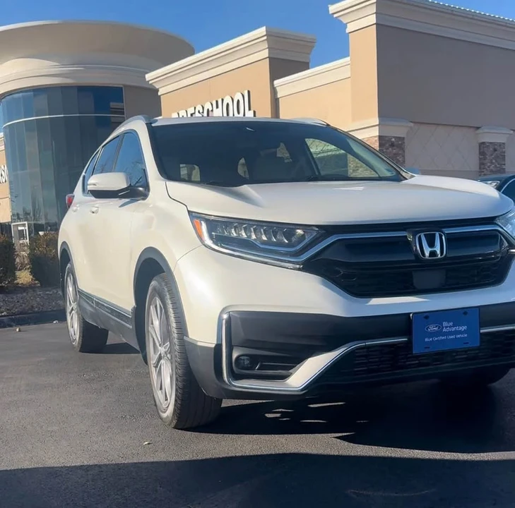 2020 Honda CR-V 5th Gen - Image 2 of 13