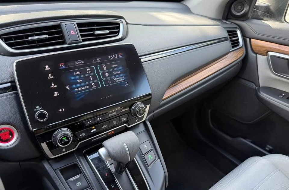 2020 Honda CR-V 5th Gen - Image 15 of 15