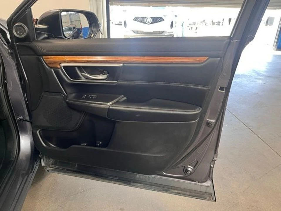 2020 Honda CR-V 5th Gen - Image 11 of 20