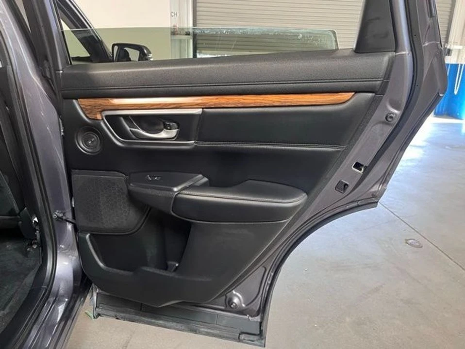 2020 Honda CR-V 5th Gen - Image 12 of 18