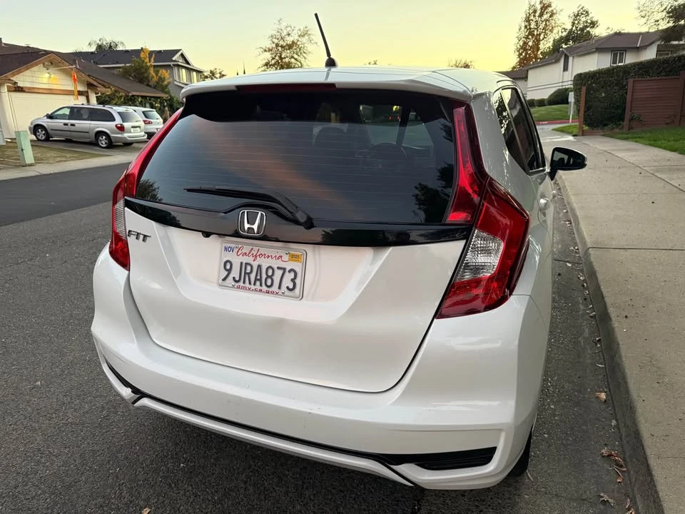 2020 Honda Fit - Image 10 of 19