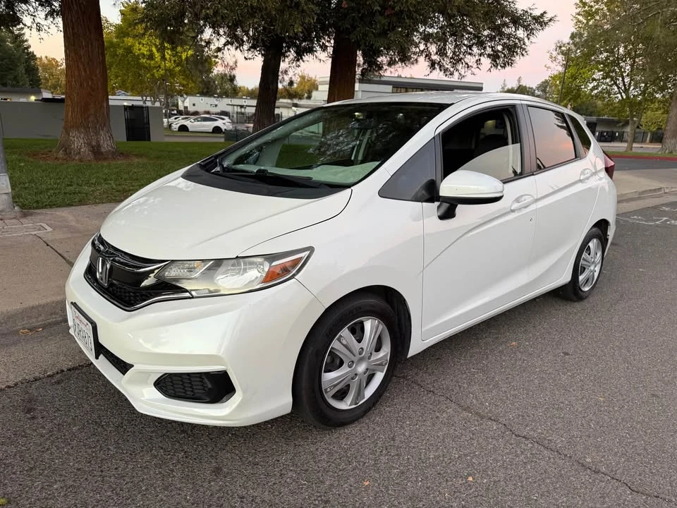 2020 Honda Fit - Image 4 of 19