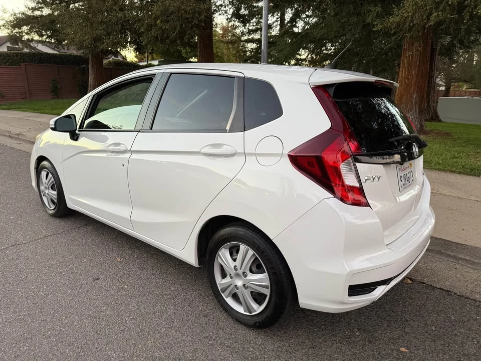 2020 Honda Fit - Image 6 of 19
