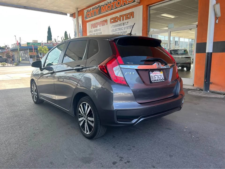 2020 Honda Fit - Image 8 of 20