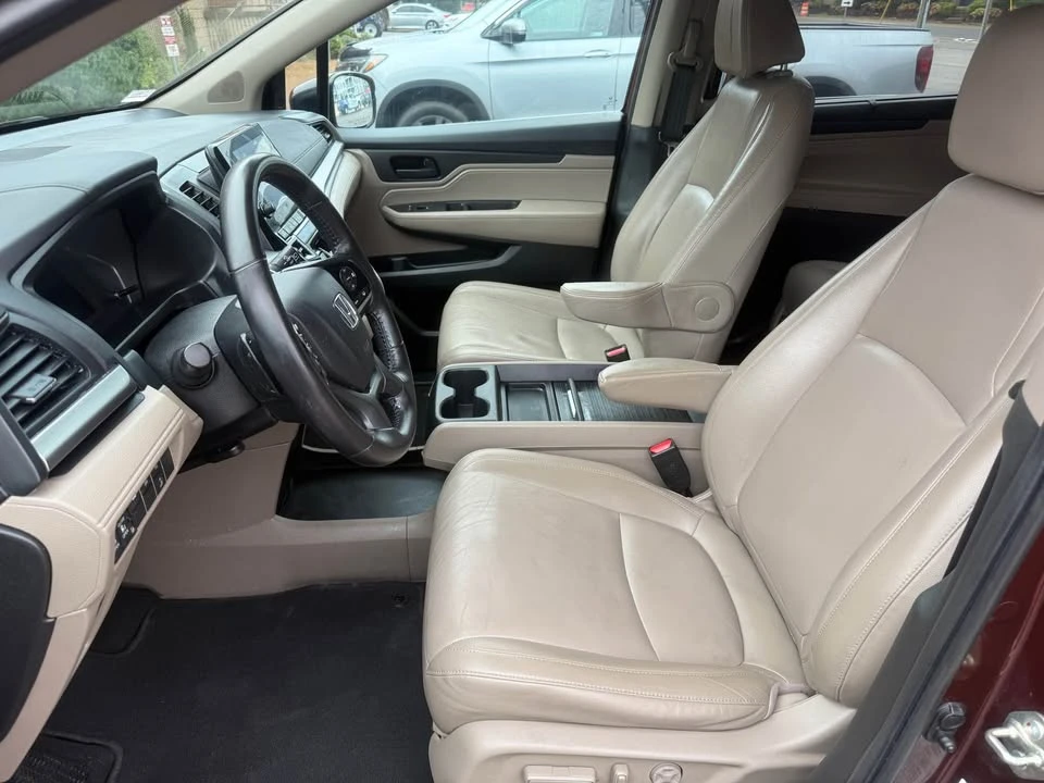 2020 Honda Odyssey - Image 10 of 13