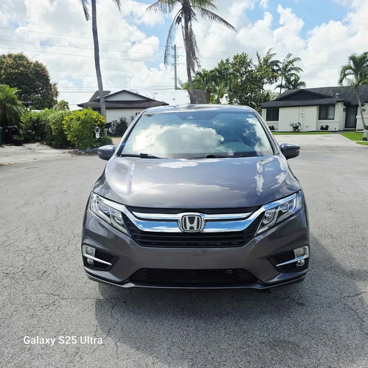2020 Honda Odyssey - Image 2 of 10