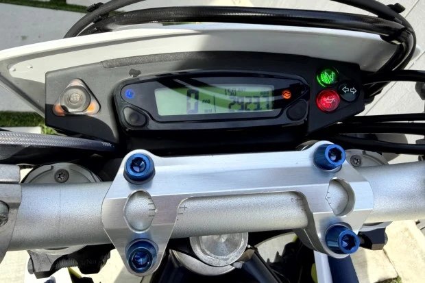 2020 Husqvarna - Image 4 of 7