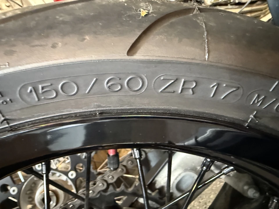 2020 Husqvarna - Image 11 of 31
