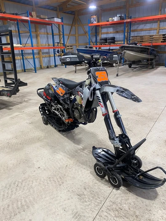 2020 Husqvarna - Image 2 of 7