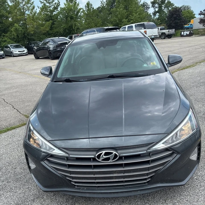 2020 Hyundai Elantra - Image 2 of 16