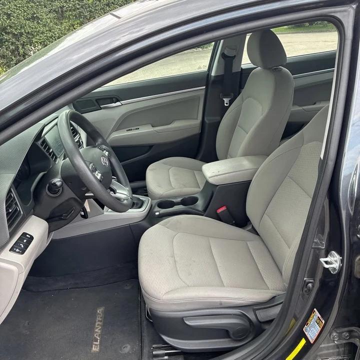 2020 Hyundai Elantra - Image 8 of 16