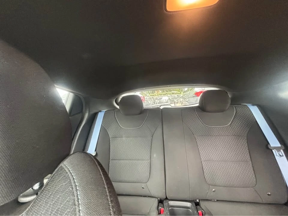 2020 Hyundai Veloster N - Image 9 of 12