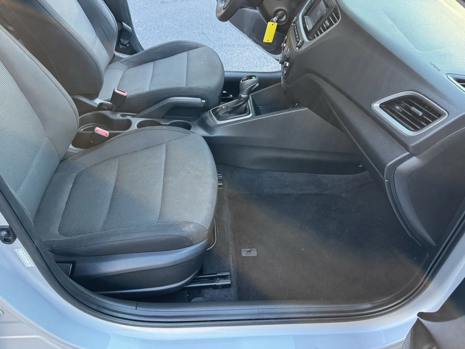 2020 Hyundai Accent - Image 15 of 16