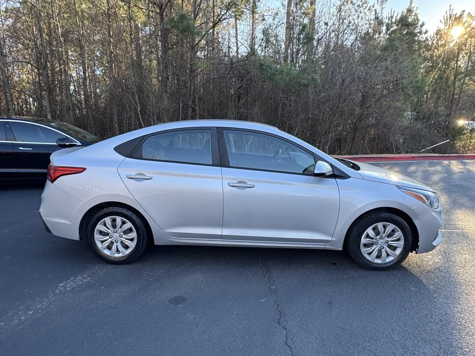 2020 Hyundai Accent - Image 6 of 16