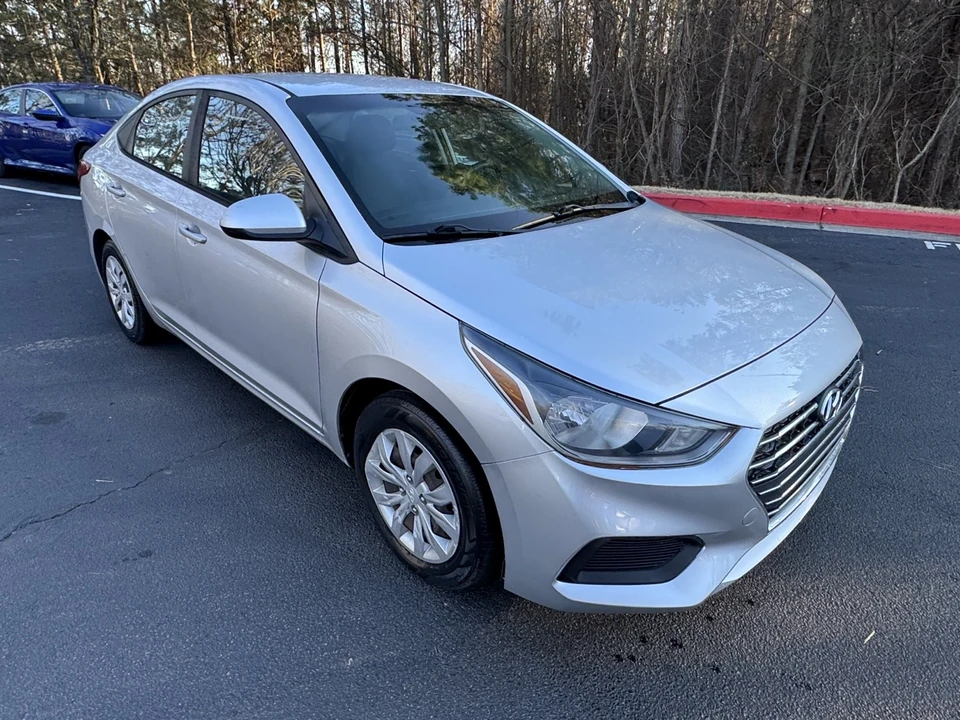 2020 Hyundai Accent - Image 7 of 16