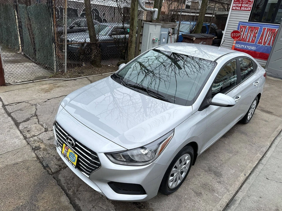 2020 Hyundai Accent - Image 9 of 21