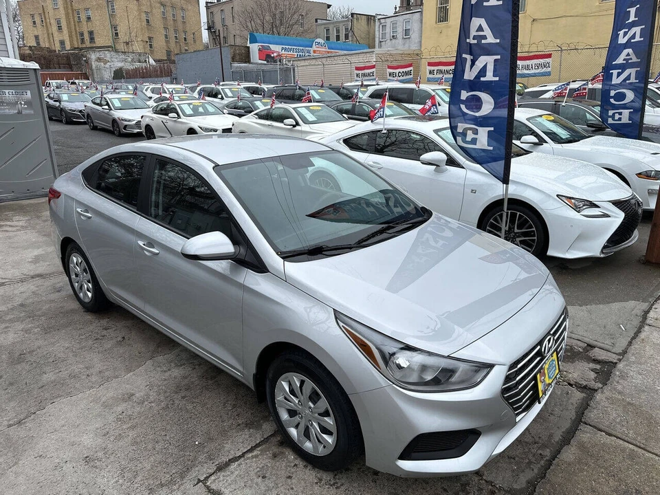 2020 Hyundai Accent - Image 8 of 21