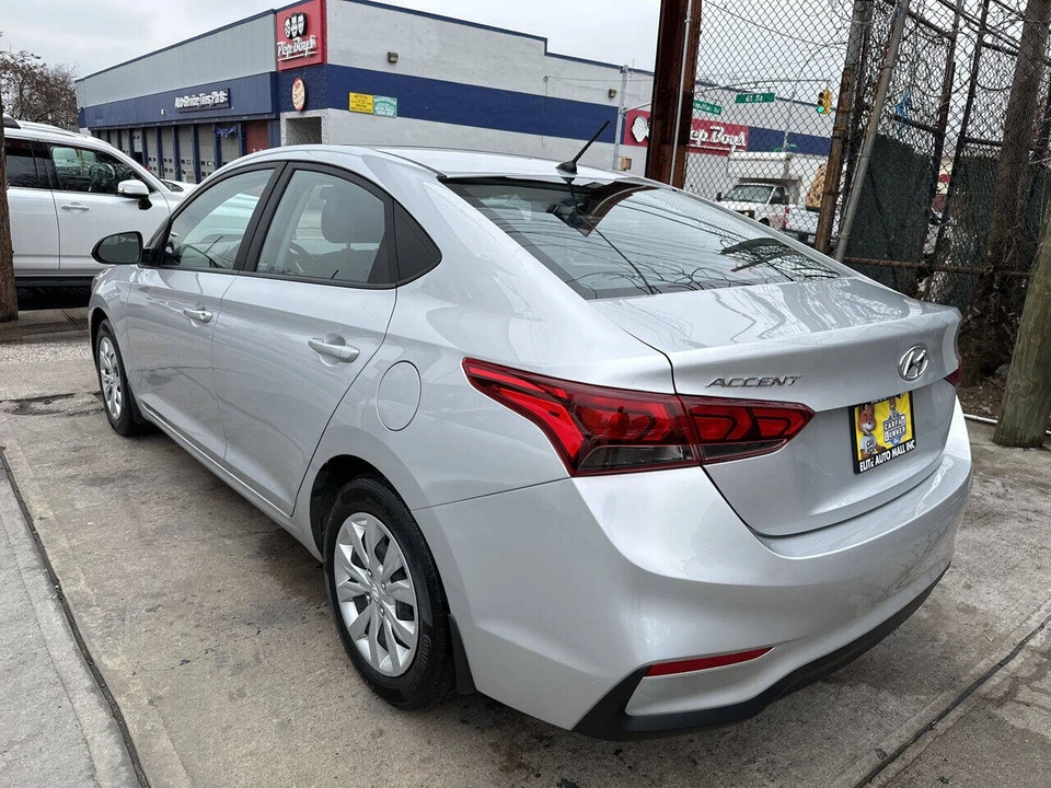 2020 Hyundai Accent - Image 5 of 21