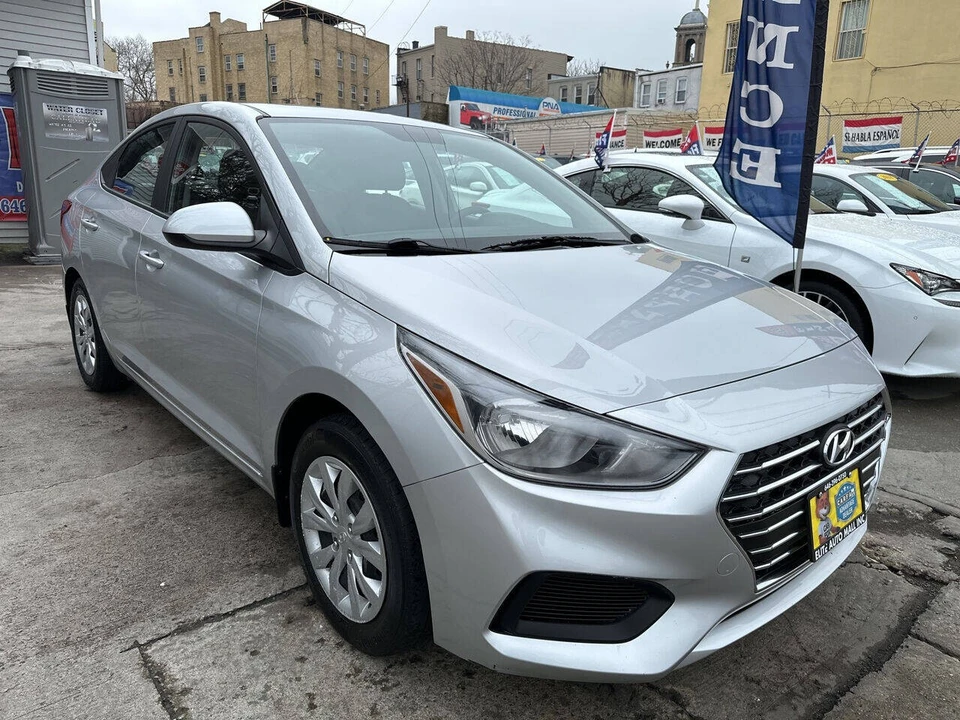 2020 Hyundai Accent - Image 2 of 21