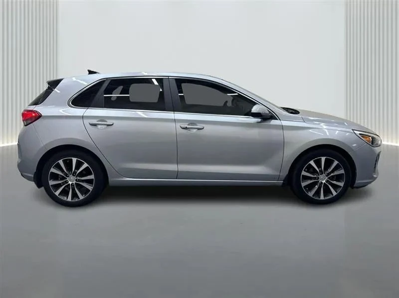 2020 Hyundai Elantra - Image 6 of 12