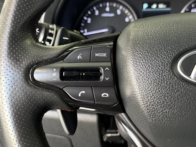 2020 Hyundai Elantra - Image 23 of 31