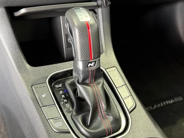 2020 Hyundai Elantra - Image 26 of 31