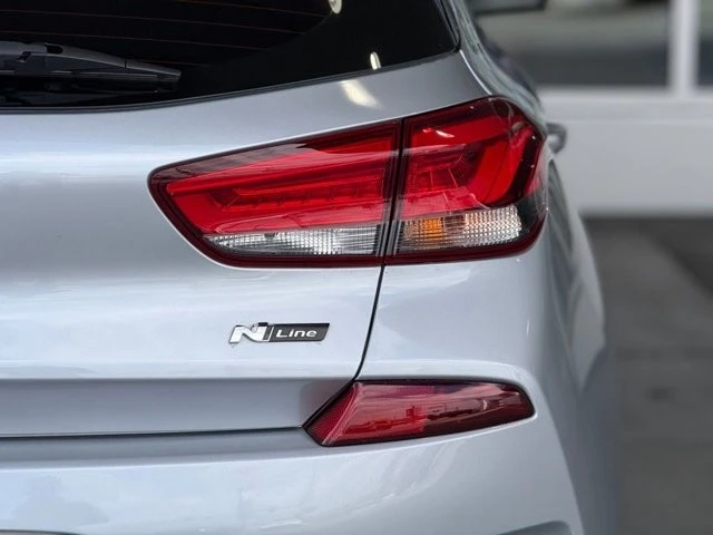 2020 Hyundai Elantra - Image 14 of 31