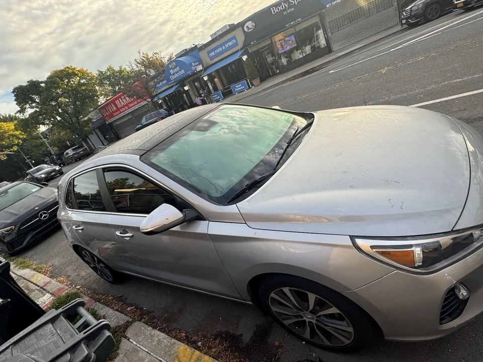 2020 Hyundai Elantra - Image 3 of 15