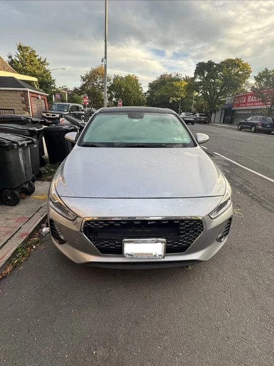 2020 Hyundai Elantra - Image 2 of 15