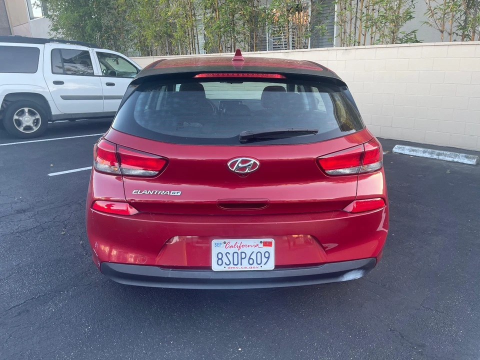 2020 Hyundai Elantra - Image 6 of 14