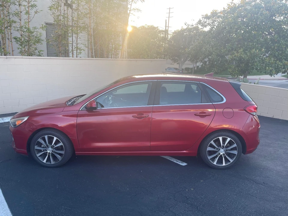 2020 Hyundai Elantra - Image 3 of 14