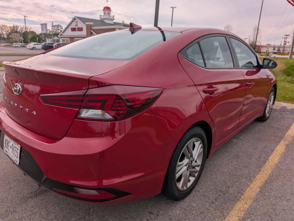 2020 Hyundai Elantra - Image 4 of 12