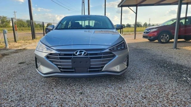 2020 Hyundai Elantra - Image 4 of 21
