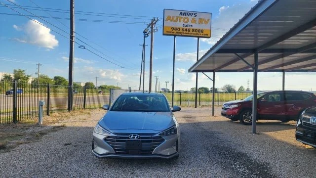 2020 Hyundai Elantra - Image 2 of 21