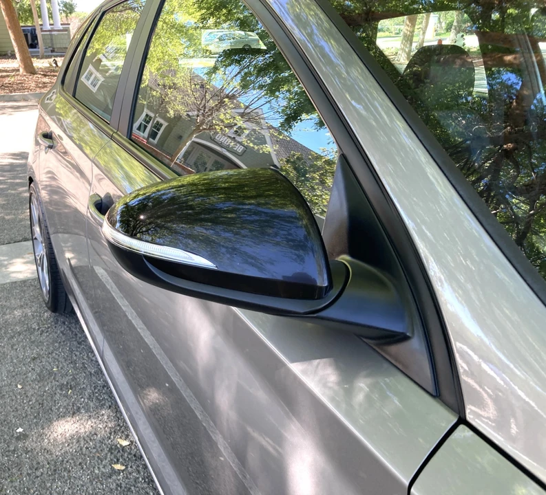 2020 Hyundai Elantra - Image 8 of 21