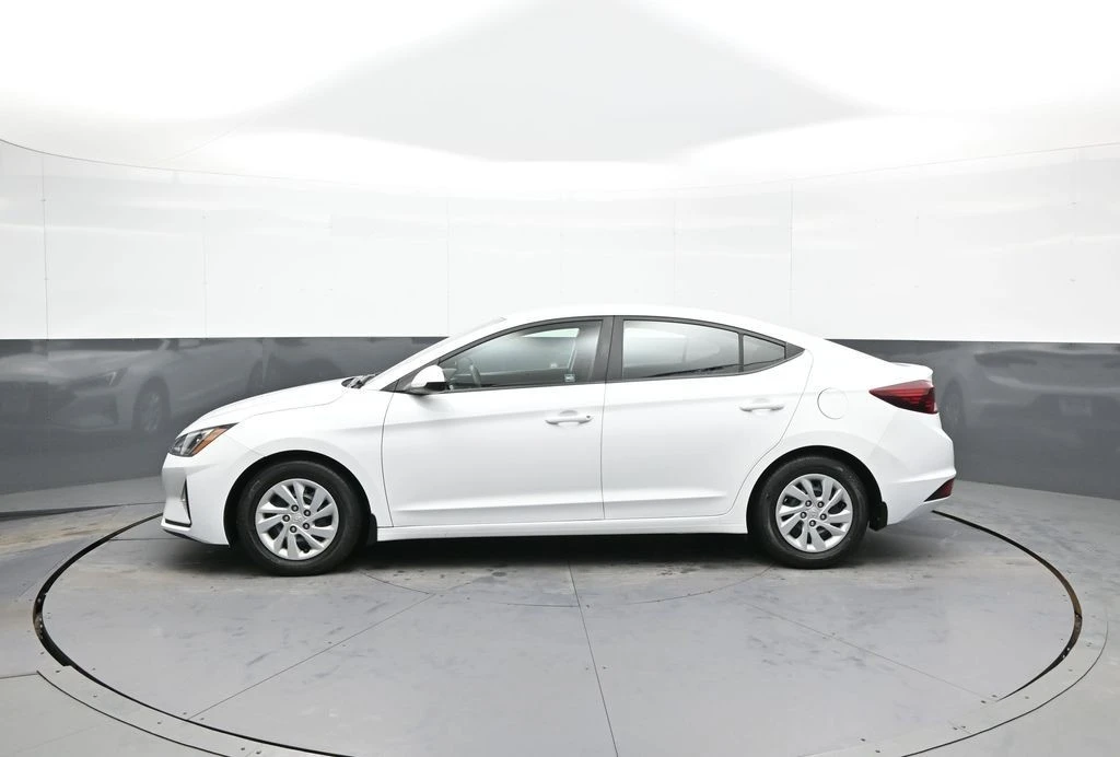 2020 Hyundai Elantra - Image 9 of 21