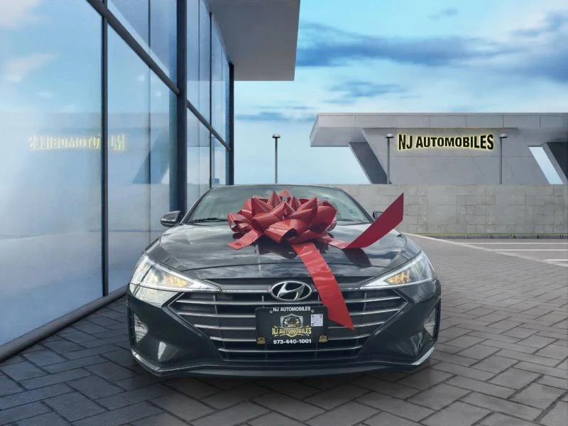 2020 Hyundai Elantra - Image 2 of 12