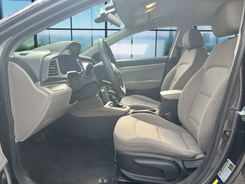 2020 Hyundai Elantra - Image 9 of 12