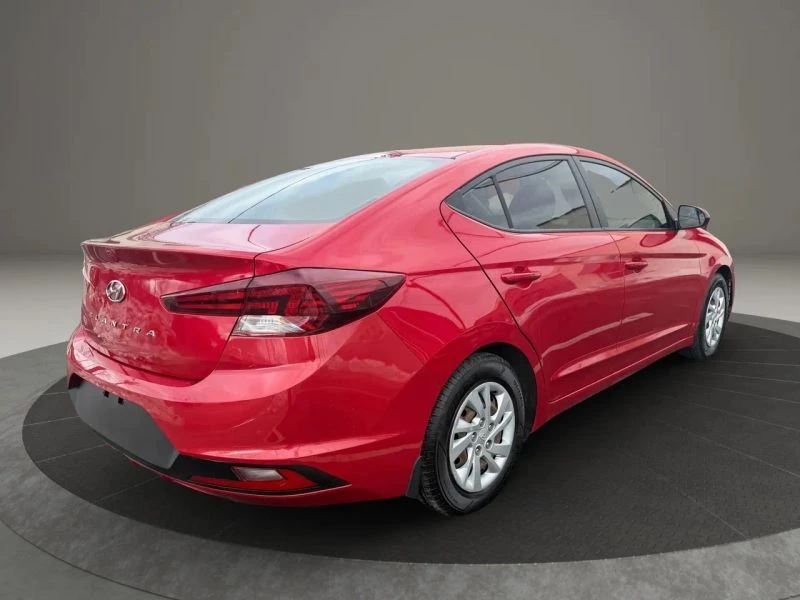 2020 Hyundai Elantra - Image 5 of 12