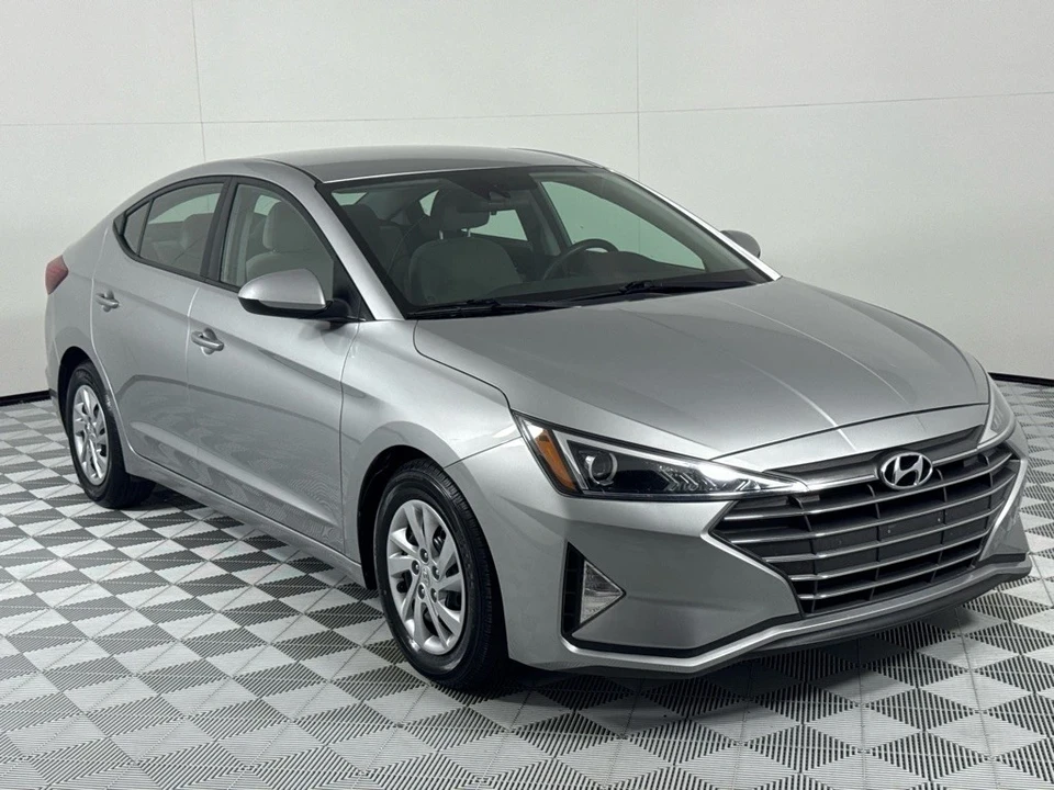 2020 Hyundai Elantra - Image 3 of 12