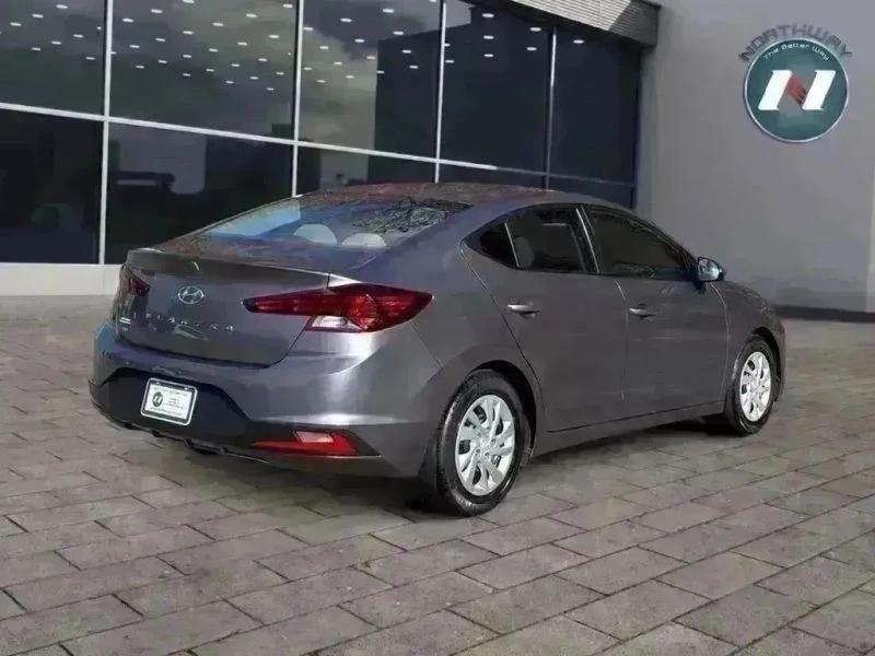 2020 Hyundai Elantra - Image 5 of 12