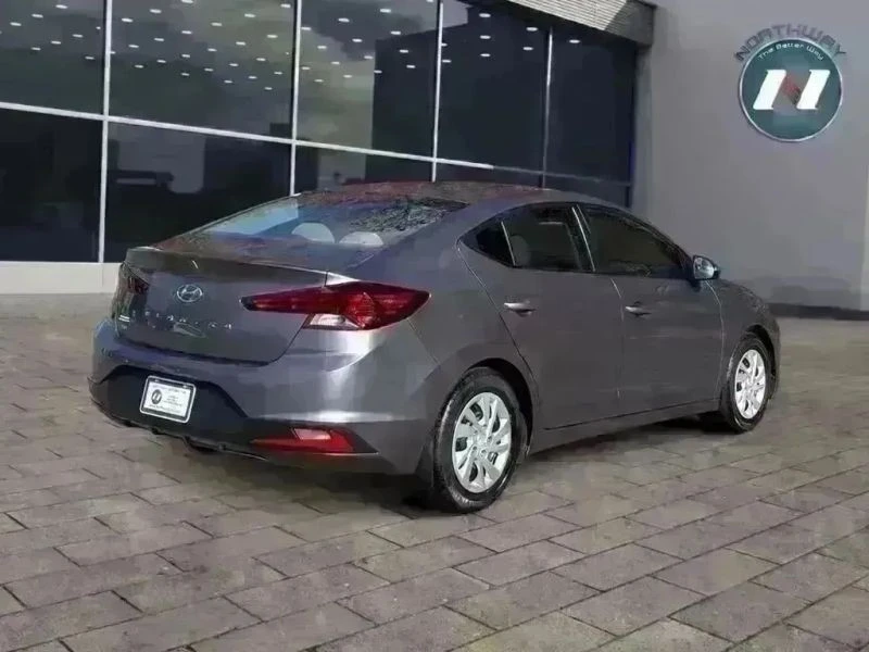 2020 Hyundai Elantra - Image 5 of 12