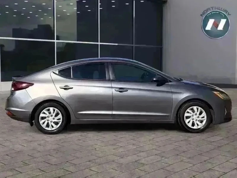 2020 Hyundai Elantra - Image 6 of 12