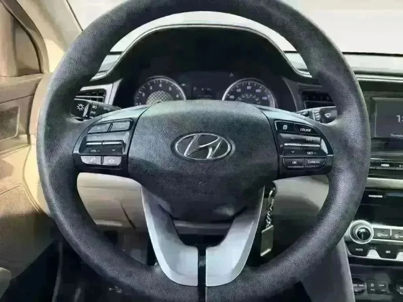 2020 Hyundai Elantra - Image 12 of 12