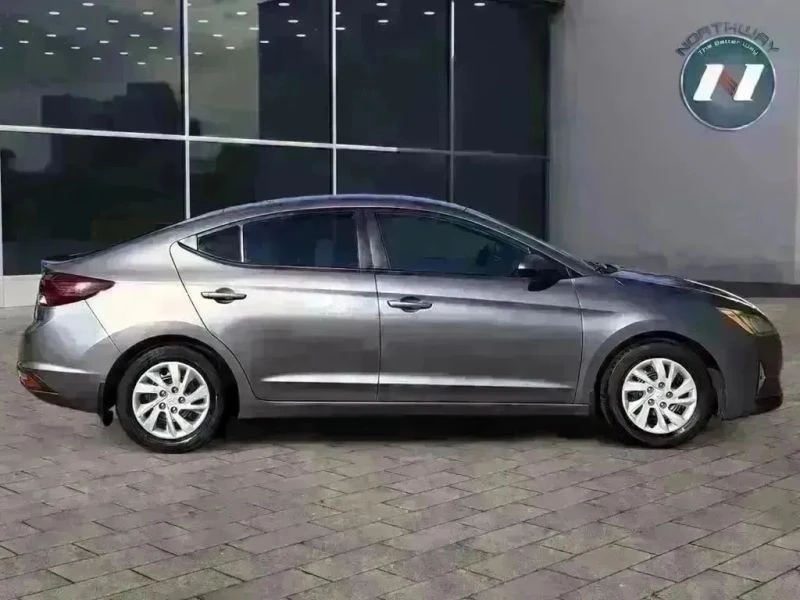 2020 Hyundai Elantra - Image 6 of 12