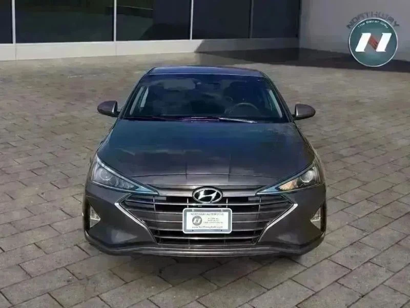 2020 Hyundai Elantra - Image 8 of 12
