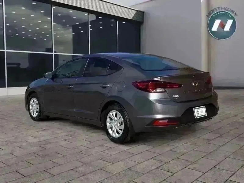 2020 Hyundai Elantra - Image 3 of 12